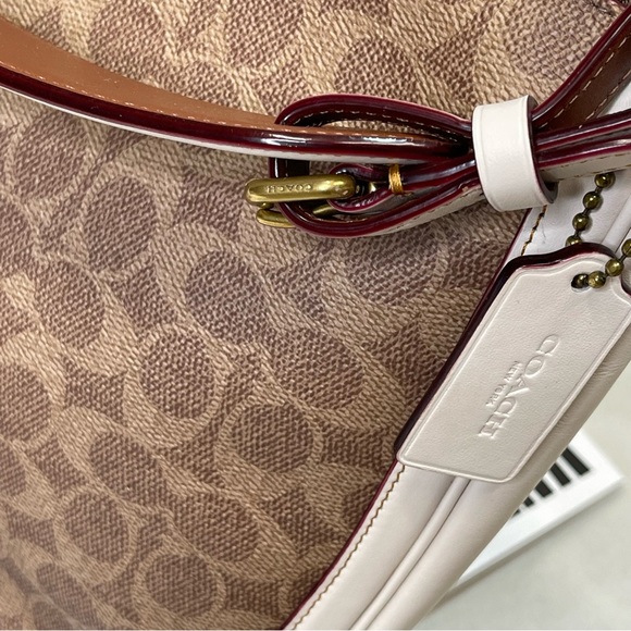 (new+tag) Coach style 38580 signature Sutton hobo w/ original dustbag - Picture 10 of 13